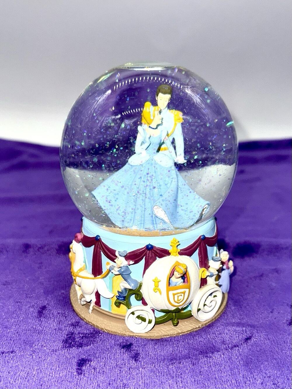 Disney Cinderella Musical Snow Globe "I Love You Truly" Enesco Disney Princess